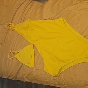 One piece bathing suit